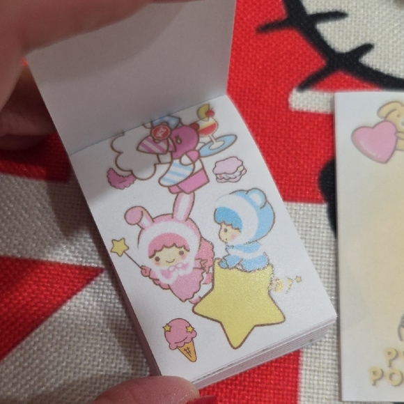 Cute Character Sticky Notes Set - Picture 4 of 4